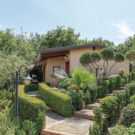 Holiday home Cozy In Laurena Cilento Sa With Kitchen Laureana Cilento
