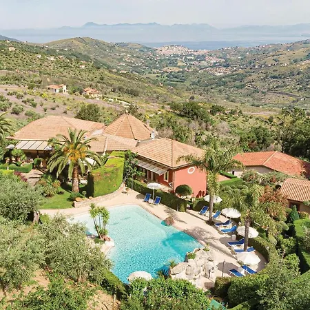 Cozy In Laurena Cilento Sa With Kitchen Holiday home